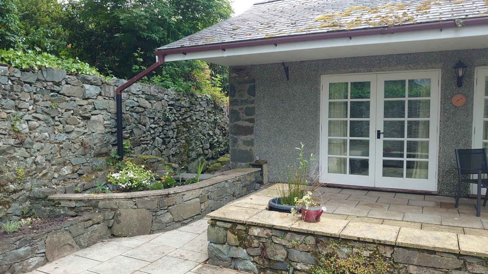 Byrdir House Guest house